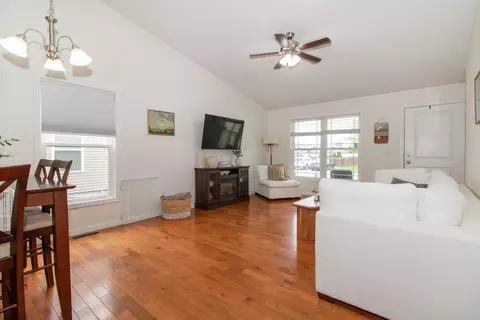 20 Winding Way, Bloomington, IL 61705 photo 5