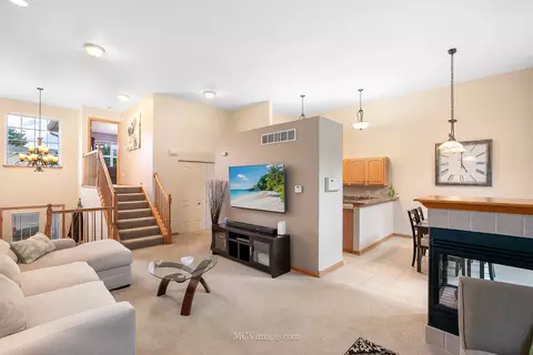 348 Gladstone Ln #348, Elgin, IL 60120 photo 12