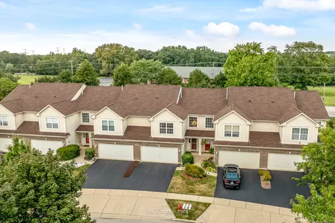 348 Gladstone Ln #348, Elgin, IL 60120 photo 25