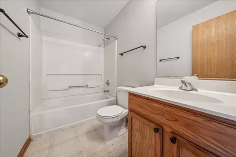 Other - 746 County Line Rd, Aurora, IL 60502 photo 2 of 3