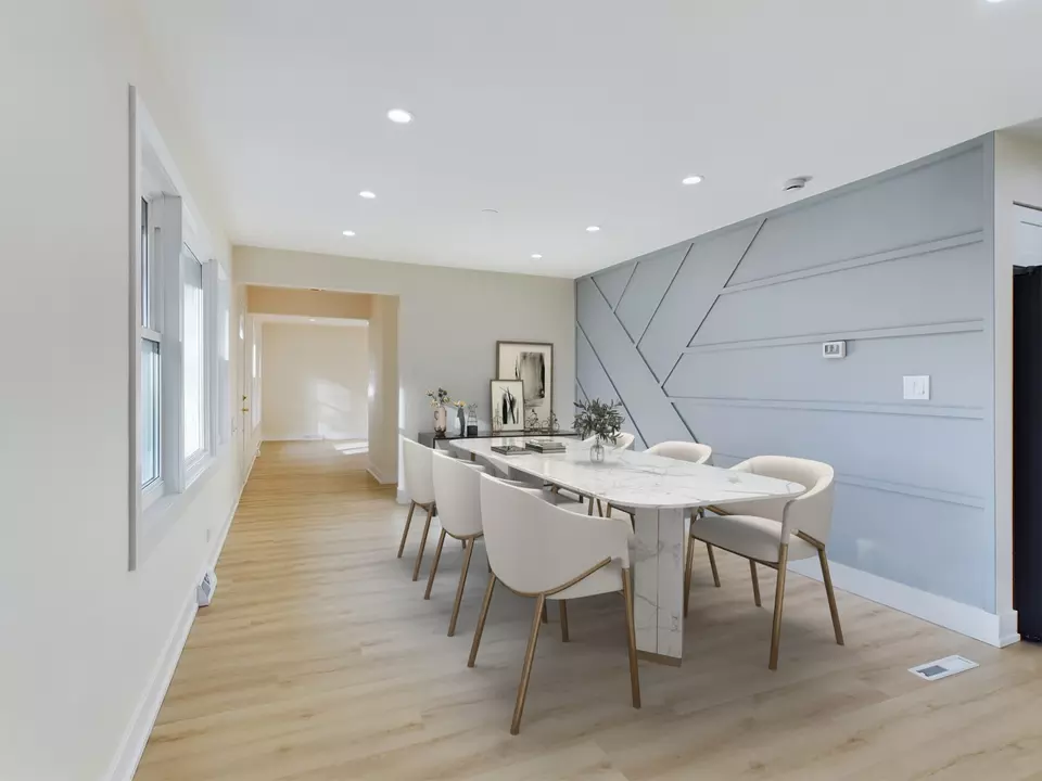  7647 S Chappel Ave, Chicago, IL 60649 photo 6