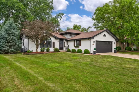 17250 Arrowhead Trce, Oak Forest, IL 60452