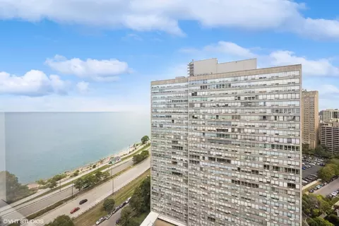 4800 S Chicago Beach Dr #2210N, Chicago, IL 60615