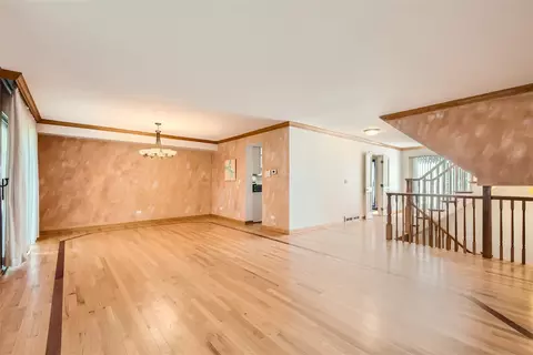 40 Portwine Rd, Willowbrook, IL 60527 photo 4