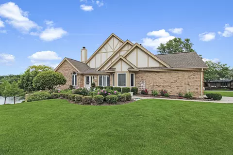 14358 Lake Ridge Rd, Orland Park, IL 60462