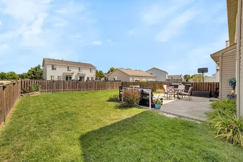 1325 Burns Ln, Minooka, IL 60447 photo 26