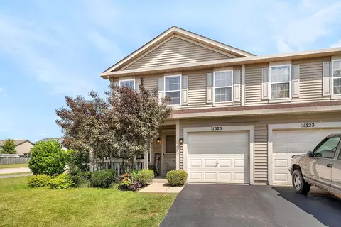 1325 Burns Ln, Minooka, IL 60447 photo 2