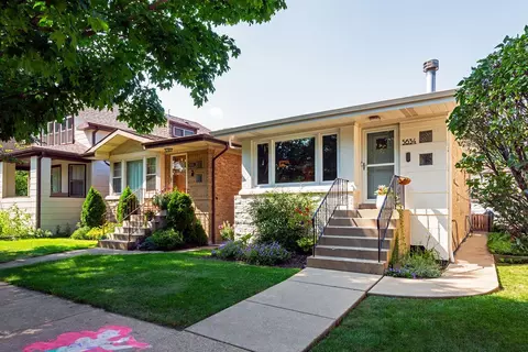 5634 W Leland Ave, Chicago, IL 60630