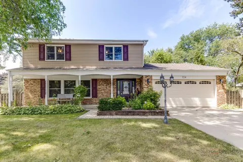 724 N Bel Aire Ter, Palatine, IL 60074