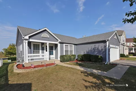 1214 Jerome Ct E, Antioch, IL 60002