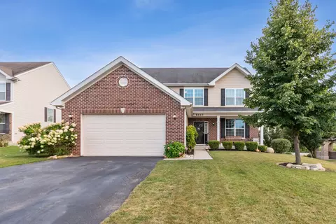 8110 Shady Oak Rd, Joliet, IL 60431