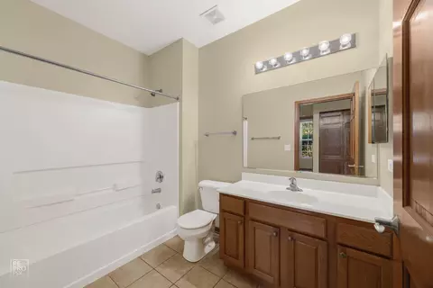 1611 Millbrook Dr #1611, Algonquin, IL 60102 photo 8