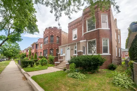 7351 S Luella Ave, Chicago, IL 60649