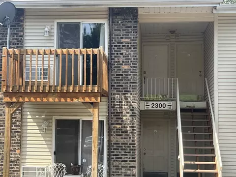 2300 Light Rd #201, Oswego, IL 60543