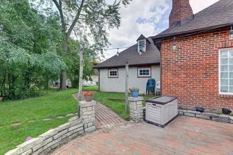 Exterior - 9821 Elm Ter, Des Plaines, IL 60016 photo 19 of 20