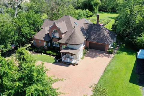Other - 9821 Elm Ter, Des Plaines, IL 60016 photo 9 of 13