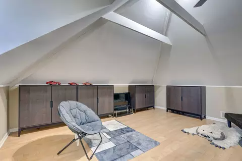 Other - 9821 Elm Ter, Des Plaines, IL 60016 photo 7 of 13