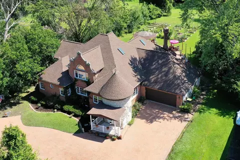 Other - 9821 Elm Ter, Des Plaines, IL 60016 photo 10 of 13