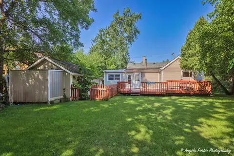 Exterior - 127 Washington St, Ingleside, IL 60041 photo 2 of 4