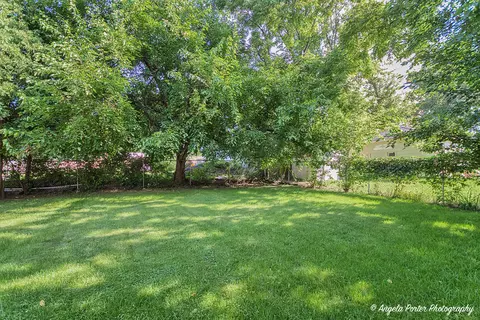 Exterior - 127 Washington St, Ingleside, IL 60041 photo 3 of 4