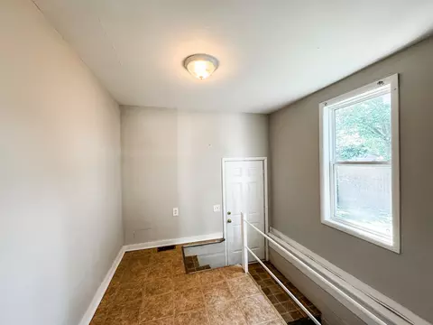 601 Bloomington Rd, Champaign, IL 61820 photo 12