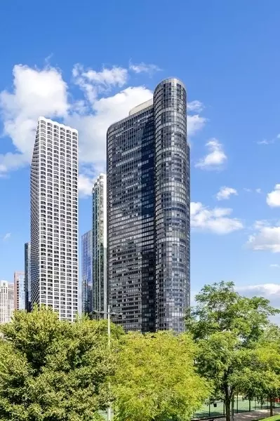 155 N Harbor Dr #810, Chicago, IL 60601