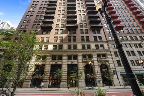 212 W Washington St #1501, Chicago, IL 60606