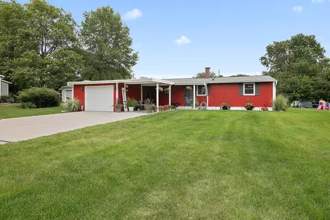 423 S Second St, Peotone, IL 60468