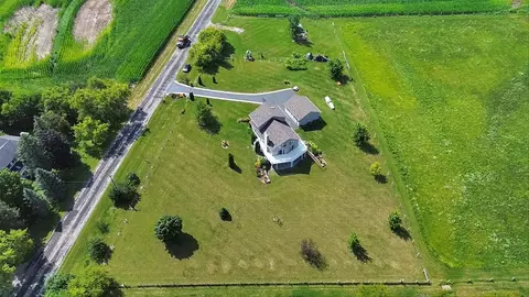 6915 Johnson Rd, Hebron, IL 60034 photo 46
