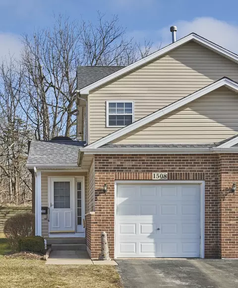 1508 Scarlett Way #1508, Woodstock, IL 60098