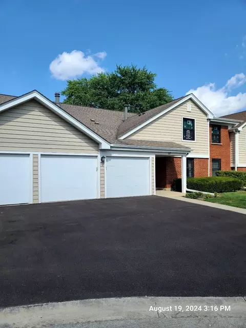 97 Marble Hill Ct #A1, Schaumburg, IL 60193