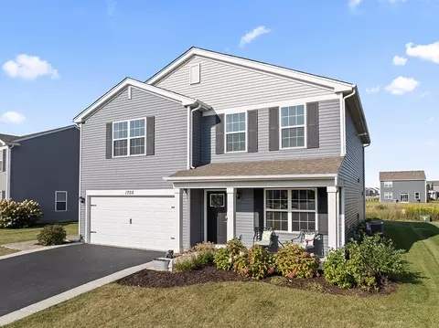 1705 Bayberry Ln, Pingree Grove, IL 60140