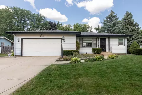 270 Berkshire Dr, Crystal Lake, IL 60014