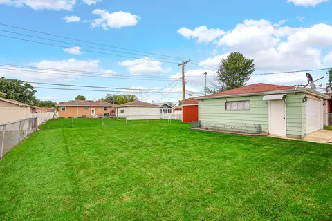 7824 W 74th St, Bridgeview, IL 60455 photo 16