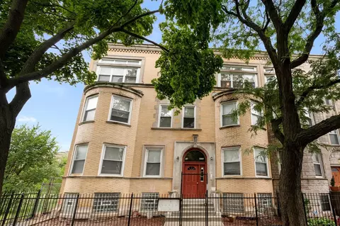 4734 S St Lawrence Ave #3N, Chicago, IL 60615