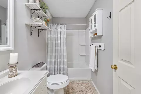 Bath - 211 S Coolidge St, Normal, IL 61761 photo 2 of 2