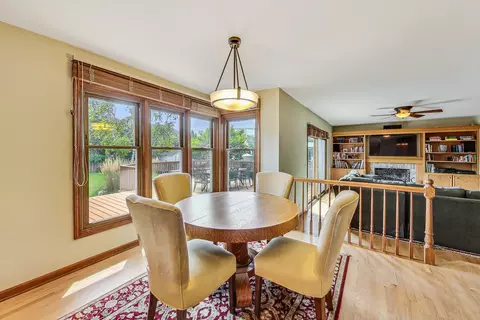Dining - 761 Kylemore Dr, Des Plaines, IL 60016 photo 4 of 4