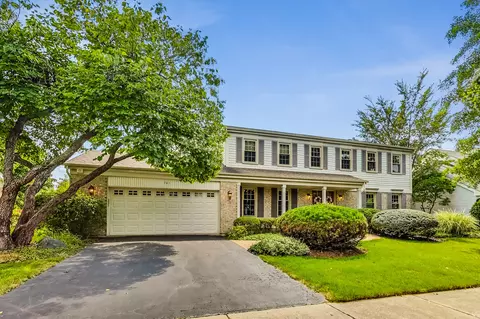 Exterior - 761 Kylemore Dr, Des Plaines, IL 60016 photo 2 of 10