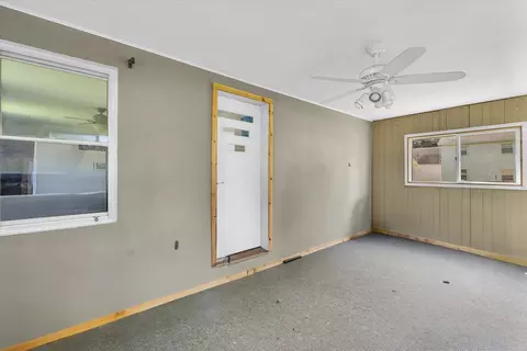 315 N Walnut St, Arrowsmith, IL 61722 photo 8