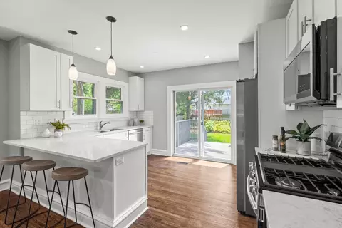 Kitchen - 515 E Main St, Barrington, IL 60010 photo 1 of 3