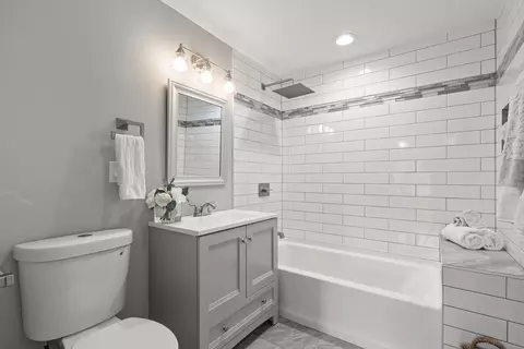 Bath - 515 E Main St, Barrington, IL 60010 photo 2 of 3