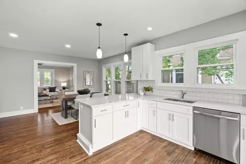 Kitchen - 515 E Main St, Barrington, IL 60010 photo 3 of 3