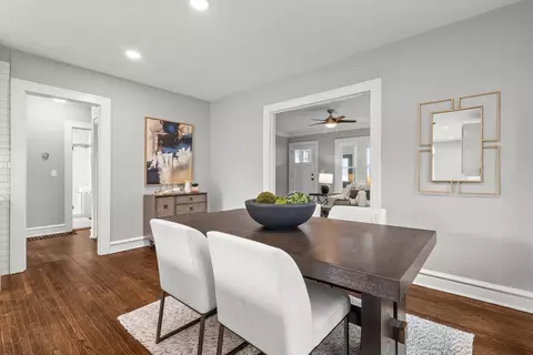 Dining - 515 E Main St, Barrington, IL 60010 photo 3 of 3