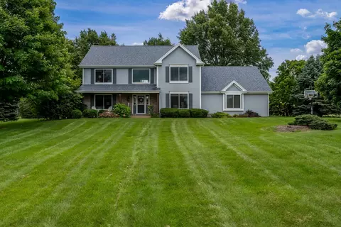 10117 Pine Valley Cir, Belvidere, IL 61008