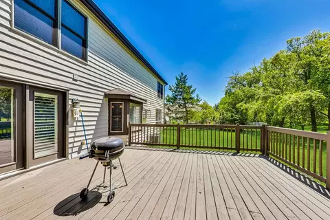 Exterior - 2440 207th St, Olympia Fields, IL 60461 photo 8 of 9
