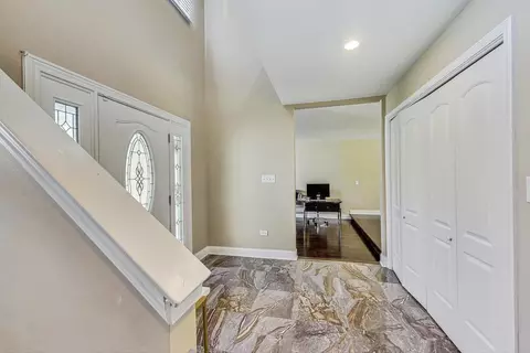 Entry Way - 2440 207th St, Olympia Fields, IL 60461 photo 1 of 2