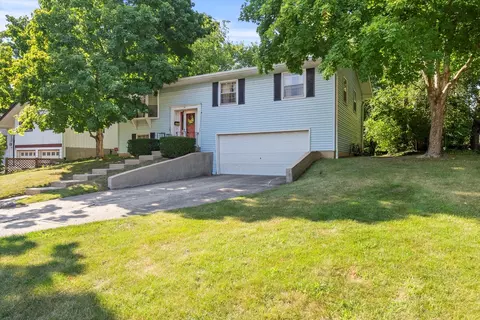 55 Codorus Rd, Montgomery, IL 60538 photo 2