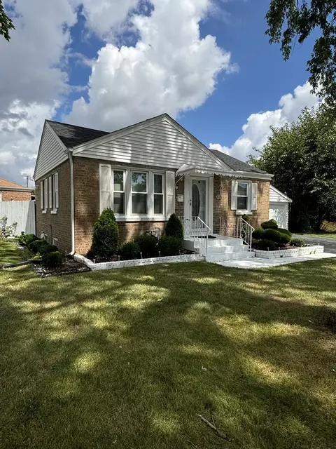 9726 Dodge Ave, Franklin Park, IL 60131