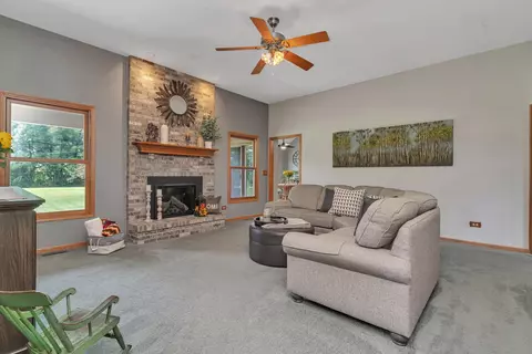 Living - 2052 N 3569th Rd, Serena, IL 60549 photo 2 of 4