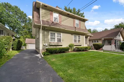 638 S Spencer St, Aurora, IL 60505